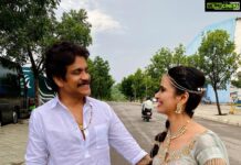 Meenakshi Dixit Instagram - Congratulations for the terrific response of #bangarraju 👏 King #nagarjunaakkineni Sir ❤️ #nagarjuna #kingnagarjuna #telugucinema #superhit #meenakshidixit #teamwork @nagarjuna.akkinenifb Ramoji Filmcity Hyderabad