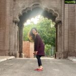 Meenakshi Dixit Instagram - In love with RFC ❤️ #aftershoot #postshoot #fun #happiness #ramoojifilmcity #hyderabad #workmode #rfc #meenakshidixit