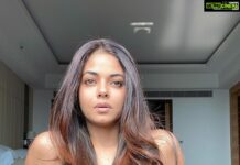 Meera Chopra Instagram - Morning sun on me!!