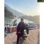 Meera Chopra Instagram - #newyears at #rishikesh!! What a fun and magical trip. #holidays #fun #parties #friends #spirituality