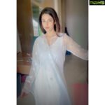 Meera Chopra Instagram - For the love of white!! @asaga.label @juhi.ali