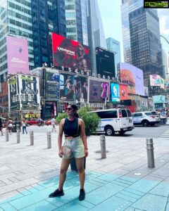Meera Nandan Instagram - Enjoying every New York - minute 

.

#lastday #holidaysover #makingmemories #newyork #ustrip2021 #nyc #timessquare #solotrip #love