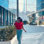 Meera Nandan Instagram - Wrong turn! 🛑 . 📸 @nitapanicker . #designdistrict #dubaidesigndistrict #d3 #strolling #burjkhalifa #love #lovethiscity #views #loveyourself #positivevibes #spreadlove #dubai #mydubai Dubai Design District