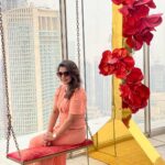 Meera Nandan Instagram – ♥️🌺♥️

.

#throwbacktuesday #dubai #view #love #positivevibes #celavi #dubaiview #instagood #celavidubai #poser CÉ LA VI Dubai