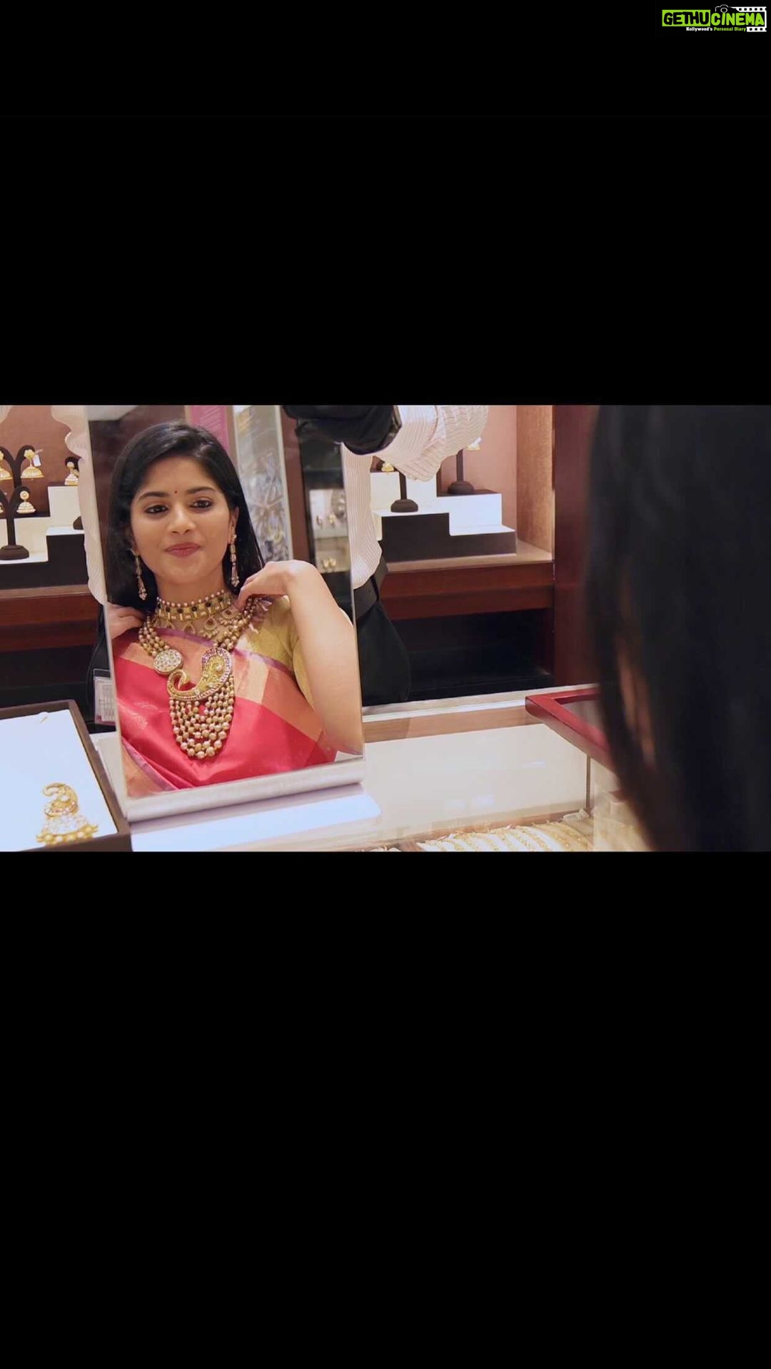 Megha Akash Instagram - #DiwaliWithJoyalukkas It has been an amazing experience shopping at @joyalukkas . The ambience, collections, designs, versatility, variety, service, everything just made me go WOW. It’s THE destination for jewellery shopping this Diwali. Don’t forget to check out the latest Diwali2021 Collection. That’s not all. #MegaDiwaliCashback is here to double your joy by rewarding you with 100 Crore Assured Gift Vouchers on purchase of Gold, Diamond and Silver. The offer ends on 5th November. Visit your nearest Joyalukkas now. #HappyDiwali with #Joyalukkas #JoyalukkasDiwali #Diwali #DiwaliShopping #MegaDiwaliCashback #JoyalukkasMegaDiwaliCashback #JoyalukkasCashback #Shopping@Joyalukkas #DiwaliCashback #Cashback #100CroreGifts #Diwali2021 #DiwaliCollection