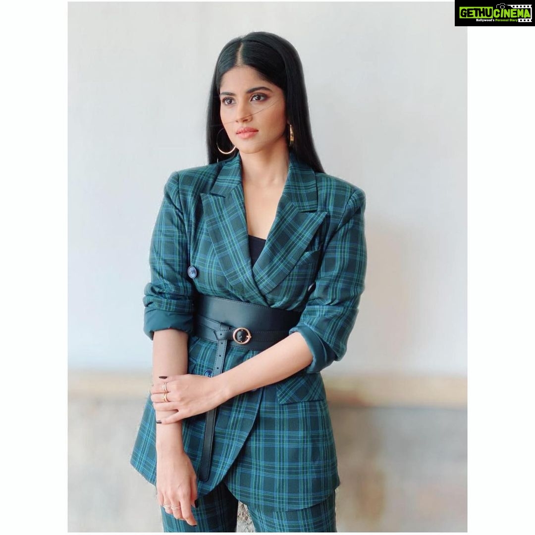 Megha Akash Instagram - #SatelliteShankar 💖 Styled by: @sukritigrover @style.cell HMU: @mahendra_makeup @satelliteshankar