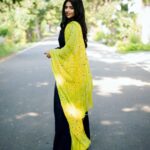 Megha Akash Instagram - Vinnaithaandi varuvaayaa ? 💖 Pc @kiransaphotography Hair and make up @chisellemakeupandhair Costume @theanarkalishop_official