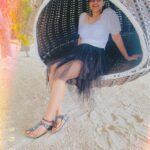 Megha Akash Instagram - Island vibes 🏝 Lily Beach Resort & Spa at Huvahendhoo, Maldives