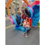 Meghana Raj Instagram - Family dats completely crazy sticks together is my funda 😜 Universal Studio Singapore陰魂不散