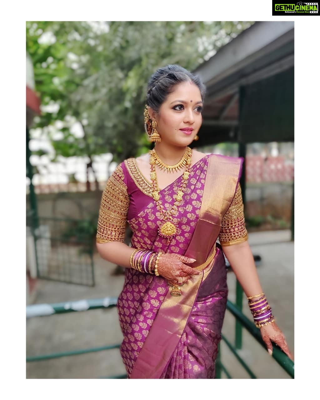 Meghana Raj Instagram - 💜💛💜 Makeup by @makeover_by_viswa Hairstyling by @raghu_nagaraj_n