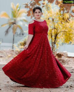 Meghana Raj Instagram - Details ❤️ . . . Styling : @stilerush_by_varshinijanakiram Outfit : @arhalabel Jewellery : @velvetboxby MUA @makeover_by_viswa HAIRSTYLING @makeover_by_raghu_nagaraj_n PHOTOGRAPHY @santhuphotography9
