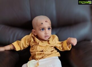 Meghana Raj Instagram - Amma told me it's 'No shave November' 😒 #raayanrajsarja Motte Boss in the house! #littlerowdy . . . Thank you @nikithapriyabharana @tantava for Raayan's outfit!
