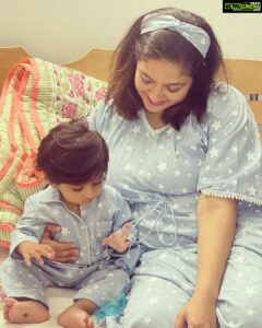 Meghana Raj Instagram - Our baby…. Our world… our universe… our EVERYTHING! CHIRU… our lil prince is ONE YEAR OLD! I will squish him till he says ‘amma stop!’ And continue squishing him till he turns red wid embarrassment! Will smother him wid kisses til he rolls his eyes and says, ‘amma!’ And will continue smothering him witb more kisses! I love u my baby child… ur growing up so so fast!! I wish we cld just lay cuddled in each others arms for all eternity! HAPPY BIRTHDAY RAAYAN! Appa and amma love you! ❤️

@lasya_umesh thank you for this click!!! We love u!

@kiddlekiddlle this is definitely very special!