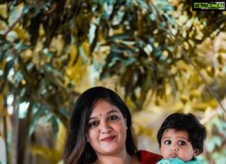 Meghana Raj Instagram - 6 months have gone by ... u can now say all ur gaas and goos perfectly! Appa and i love u so much! ☺️ big thank you to @drivyaraj @bhavyagowda.07 @newd2media and team for this beautiful surprise! @sumayadesignerstudio for the wonderful outfits... photography by @shreyasshettyphotography ... #JrC definitely enjoyed wearing his very first ethnic outfit!! #chiranjeevisarja #JrC #Simba JP Nagar, Bangalore South