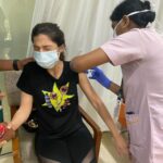 Mehreen Pizada Instagram - My staff and myself have taken our first vaccination shot today. As a person who was afflicted with Covid19 and recovered, I implore everyone to do their National duty and get vaccinated. It doesn’t hurt that much but I’m a softy at heart and I have a phobia of injections since I was a child, thus the expression. PS: that’s @ksivakumarsiva holding my hand 😂 #vaccinationdone✔️ #covid_19 #covidvacccine Apollo Hospital Jubilee Hills Hyderabad