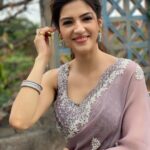 Mehreen Pizada Instagram - When you can’t find the sunshine. Be the sunshine 🌞 ❤️