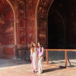 Mehreen Pizada Instagram - “True friendship is not about being inseparable, it’s being separated and nothing changes.” School ki Dosti 👭 #blessed #loveyou Taj Mahal