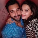 Mehreen Pizada Instagram - Dear Baby Brother, It’s a brand new beginning for you and I wish you all the very best. Give it all that you have and go live your dream 🤩 Love you lots 😘🤗 @gurfatehpirzada #PirzadaSiblingsGoingPlaces PS: after you wrap this up don’t forget to take me for a vacation 😛