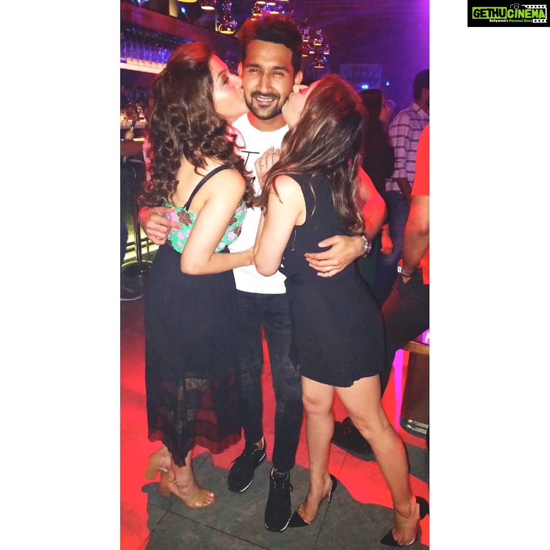 Mehreen Pizada Instagram - Happy Happy Birthday to my fellow bicchooo, my male version, our MalHaari 😘💕 #myjaans #love Dubai, United Arab Emirates