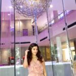 Mehreen Pizada Instagram - " You don't need to be perfect to inspire others. Let others get inspired by how you deal with your imperfections. " 💗💞