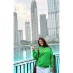 Mehrene Kaur Pirzada Instagram - @drewhouse Girl 🥰 Get your Drew from the best crew 🤩 @crepdogcrew #crewlove The Dubai Fountain