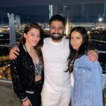 Mehrene Kaur Pirzada Instagram – There’s something special about meeting old friends 🥰 
Friendship of 14 years🤍  #timeless #love

@tasbhoj ❤️ SLS Dubai Hotel & Residences