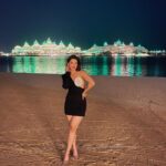 Mehrene Kaur Pirzada Instagram – All dressed up for the whole year to go 😍  #2022 🤍 Palm Jumeirah Beach