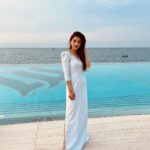 Mehrene Kaur Pirzada Instagram – Endless blue… Burj Al Arab