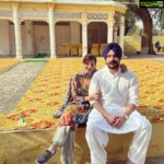 Mehrene Kaur Pirzada Instagram – Sukhmani Sahib Paath and Langar on Pir Gurkirpal Singh’s (my Grandfather) barsi 🙏 #Pirkot #village #Pirzada ਪੀਰਕੋਟ-Bathinda