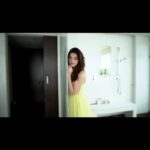 Mehrene Kaur Pirzada Instagram - Making great use of the big bathroom and finally putting the bathtub to use 😛 Video by @gyan.singh.thakur