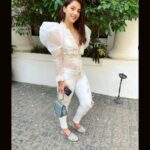 Mehrene Kaur Pirzada Instagram – Day out 🥰

PS: Zoom to my phone screen , that’s @gurfatehpirzada calling always 🤪 Soho House Mumbai