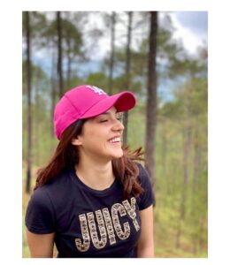 Mehrene Kaur Pirzada Instagram - Damn, that smile. 📸 @gurfatehpirzada 💕
