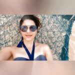 Mehrene Kaur Pirzada Instagram - #vacay #chillin 💕