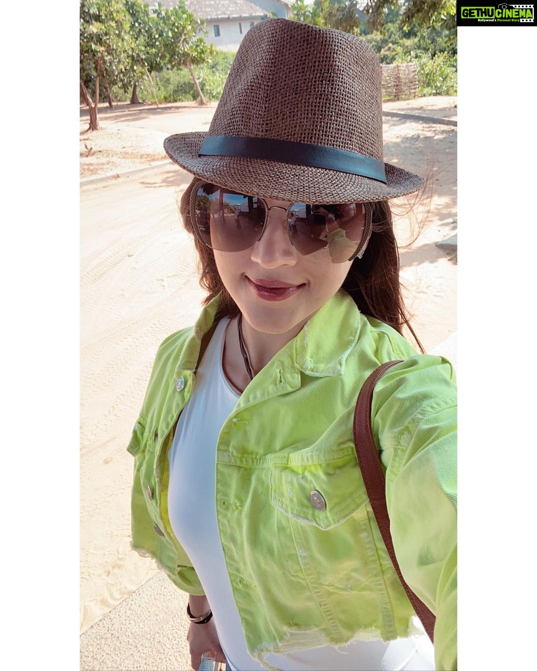 Mehrene Kaur Pirzada Instagram - So this is my Evening Safari Look (when I left from my hotel ) Swipe left to see what happened to me by the end of the 3hour Safari. To begin with - my hat flew away in the first 2 mins of my Jeep ride. Since I had told the driver and my Guide Nihar to definitely show me the leopard since Yala is known as the Leopard’s Paradise. I guess they took me way too seriously and took me through all the dangerous routes so that we could spot one. And Finally I did see one 🥳🤩 PS - I need bed rest for a few days now. My body is aching like 😭😭😭 #yalanationalpark #srilanka Yala National Park
