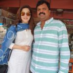 Mehrene Kaur Pirzada Instagram – Best Manager 😁 #Family @mahendrababu2590 
PS : yes the background is a sweet shop. MG loves eating 😝😛
