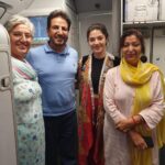 Mehrene Kaur Pirzada Instagram – Flight was a bliss sitting next to the Legend himself 🙏 #gurdasmaan saab @gurdasmaanjeeyo