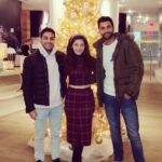 Mehrene Kaur Pirzada Instagram – Tis the season in the Big 🍎 
Missing @ashnasiddoo New York, New York