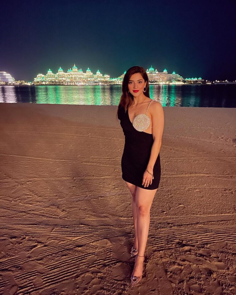 Mehrene Kaur Pirzada Instagram - All dressed up for the whole year to go 😍 #2022 🤍