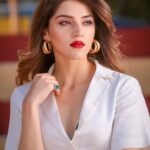 Mehrene Kaur Pirzada Instagram - Nothing says confidence and glamour like a classic red lip 👄