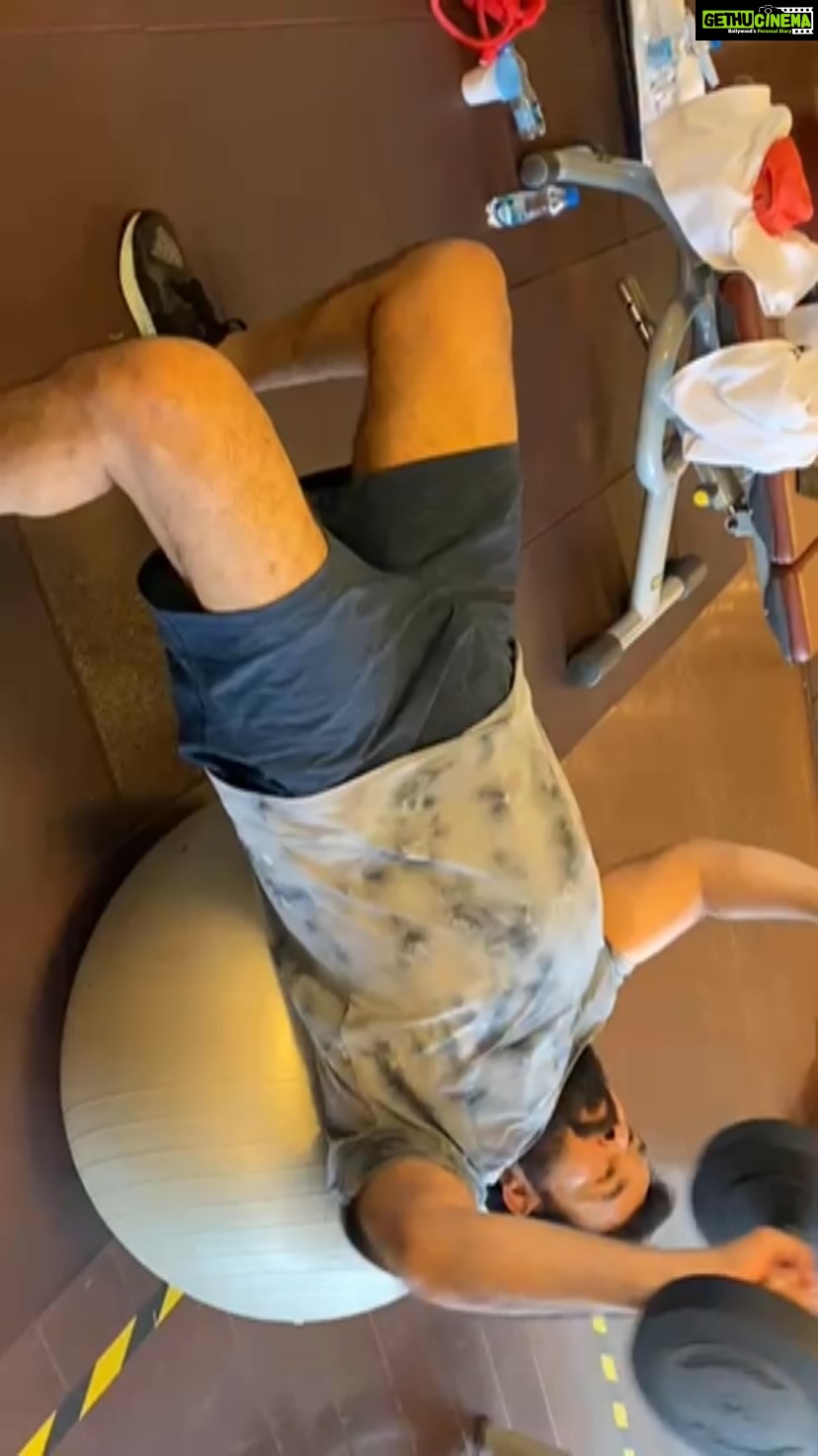 Mohanlal Instagram - Exercise daily for a healthy body . . . #exercise #workout #healthylifestyle #reelitfeelit
