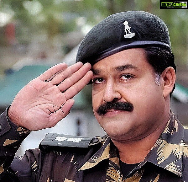 Mohanlal Instagram - Happy Independence Day . . . . ๐งก๐ค๐ . . . . . . #august15 #independenceday #india