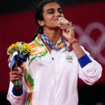 Mohanlal Instagram - Kudos to @pvsindhu1 for bagging the bronze at 2020 Tokyo Olympics, becoming the first Indian Woman to secure two individual Olympic medals! 🇮🇳 #Cheer4India #Tokyo2020 . . . #olympics #chakdeindia