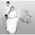 Mohanlal Instagram – Happy Mother’s Day
.
.
.
.
#mothersday #amma