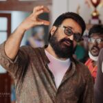 Mohanlal Instagram - And the Camera starts Rolling ! First day of shoot Action ! #Barroz