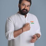 Mohanlal Instagram - Let us pledge to always keep the tricolour high and rising. Republic Day Wishes to every Indian. #republicday 🇮🇳 📸 @director_aniesh_upaasana