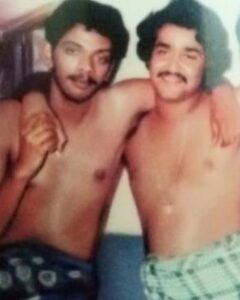 Mohanlal Instagram - A friendship that made countless dreams come true.. then, later and even now. Together, hand-in-hand with Priyadarshan . . . #friends #priyadarshan #friendship #dreams #friendsforever #marakkar