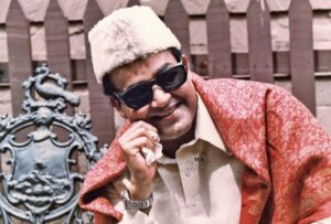 Mohanlal Instagram - Iruvar, One of the most enchanting experiences in my cinematic journey! #25YearsofIruvar #Maniratnam #santoshsivan @arrahman @joinprakashraj @aishwaryaraibachchan_arb @vairamuthuoffl #gauthami #madhoo #nasser @suhasinihasan #Tabu #Revathi #MadrasTalkies #iruvar