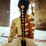 Monal Gajjar Instagram - One of my favourite look created by @aanalsavaliya 🌹🦚💫 #love #traditional #jewelry #monalgajjar #monalians #imqueen👸🏻👑