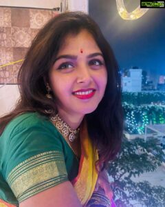 Monal Gajjar Instagram - 🥰💝🪔😍