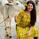 Monal Gajjar Instagram - Jai shri krishna 🥰🤗🐮🥰🙏🐄